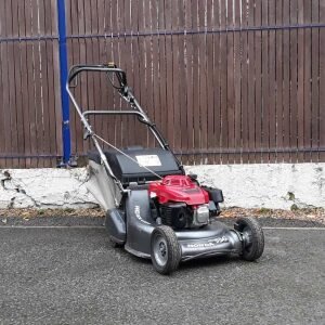 ( SOLD) Honda HRH536QX Self-Propelled Rear Roller Petrol Lawn Mower