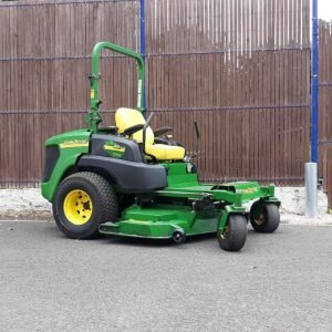 John Deere 997 Z Trak ride on mower