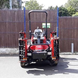 Toro LT4240 5 gang cylinder ride-on
