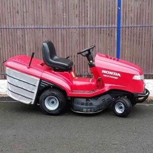 (SOLD) Honda HF2315 HME Ride-on petrol tractor