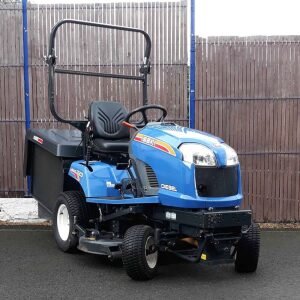 (SOLD) Iseki SXG323H Used Ride-on Tractor