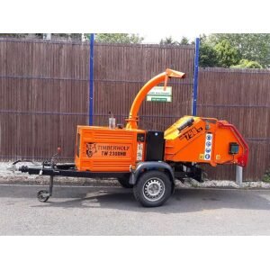 (SOLD)Timberwolf TW230DHB wood chipper